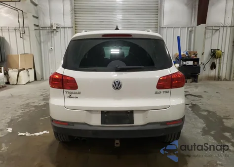 2012 Volkswagen Tiguan S из США, поврежденный, VIN WVGAV7AX7CW519411